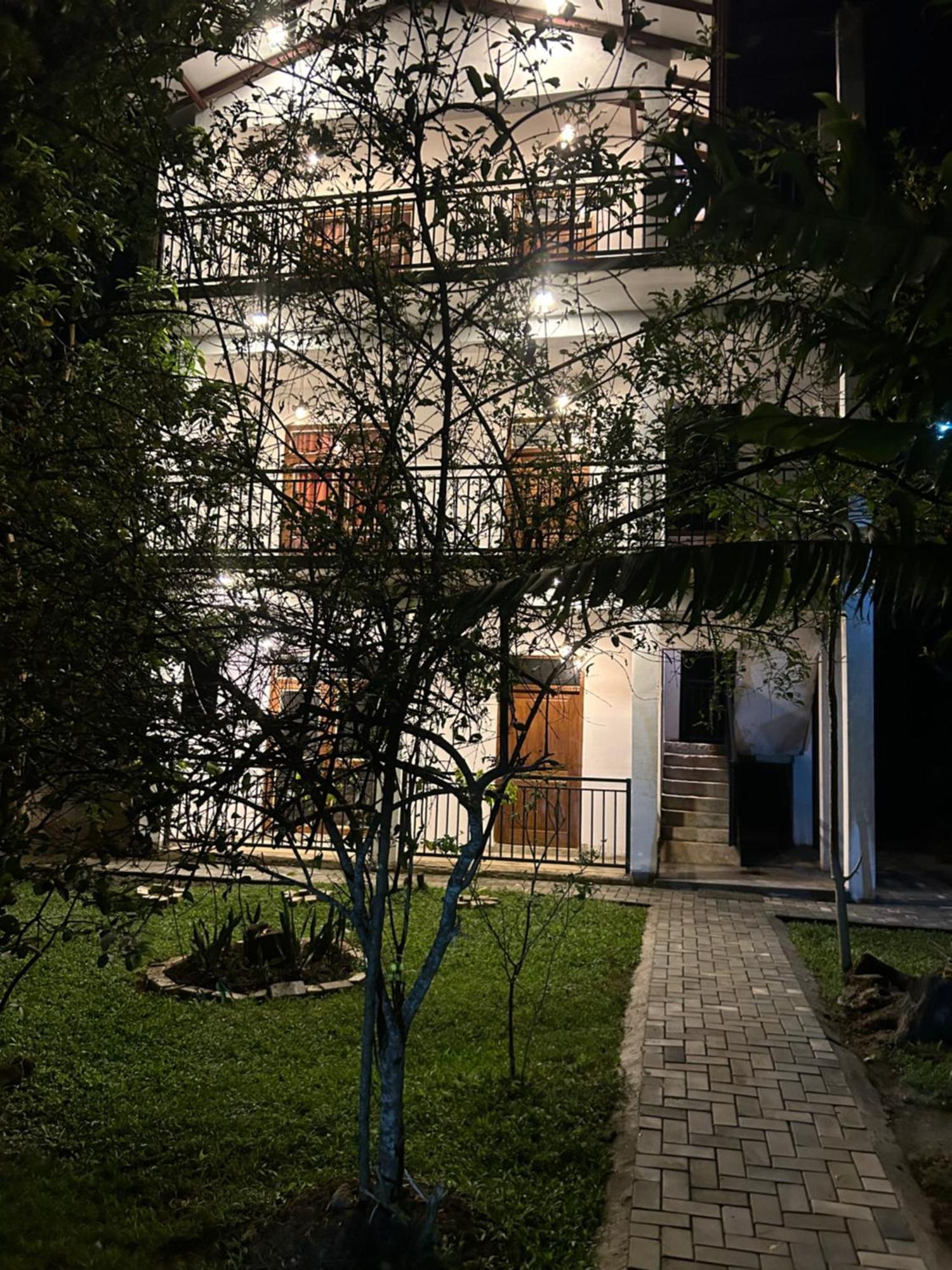 Thomasz Lodge Kandy Exterior foto