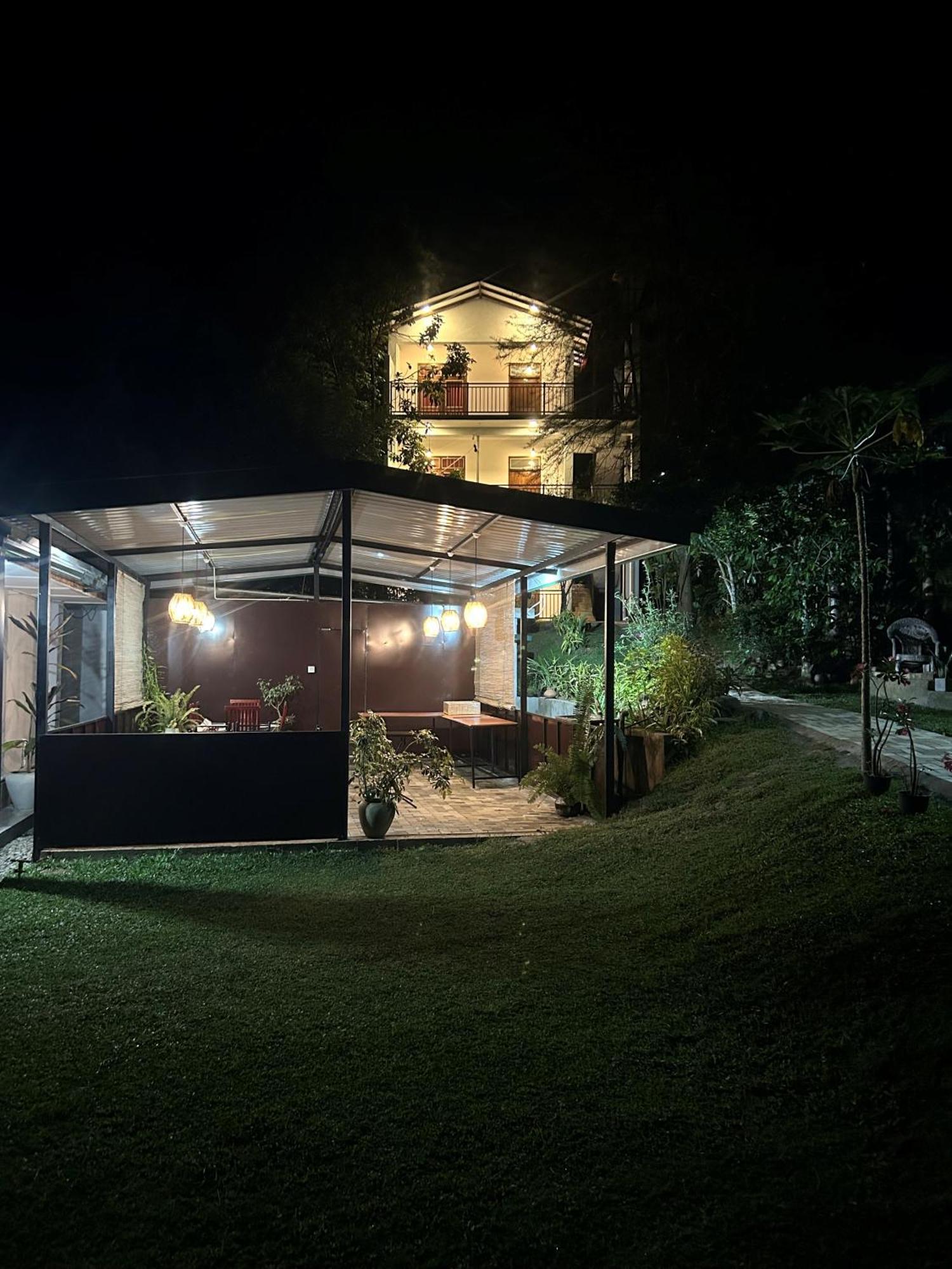 Thomasz Lodge Kandy Exterior foto